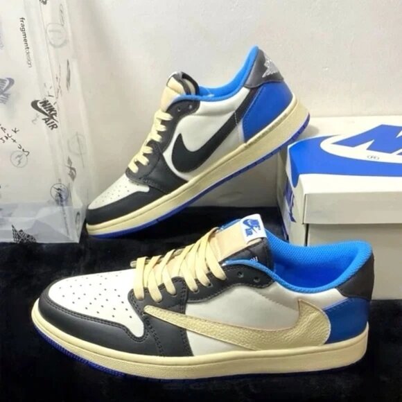 Travis Scott X Air Jordan 1 Low Fragment Design - Picture 1 of 8